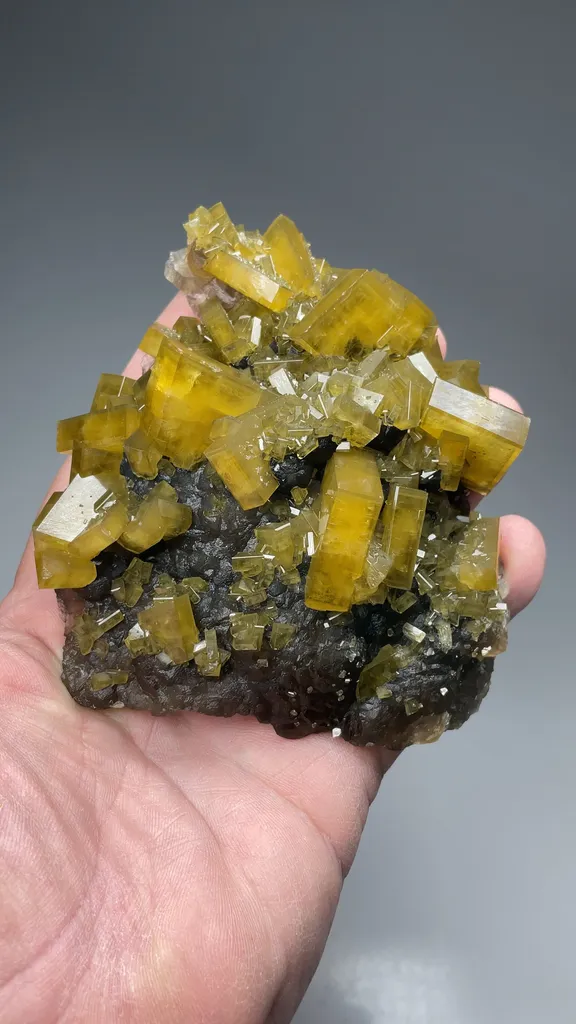 Barite with Fluorite - image 2