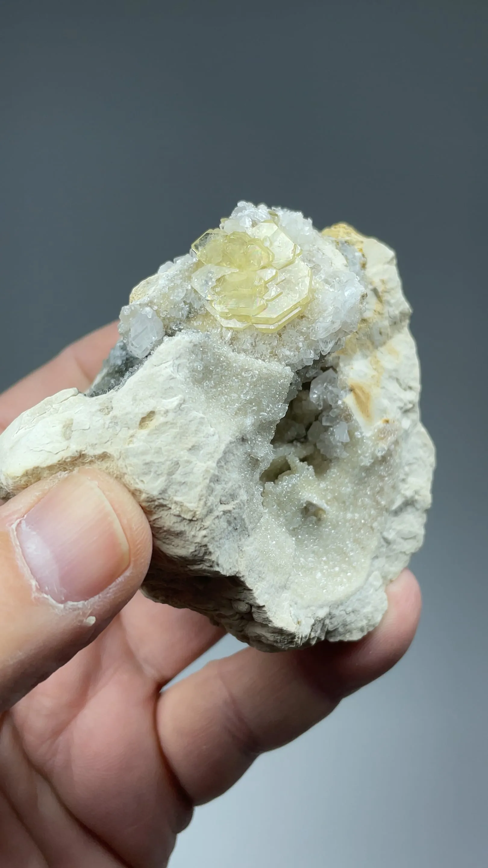Barite with Gypsum - image 3