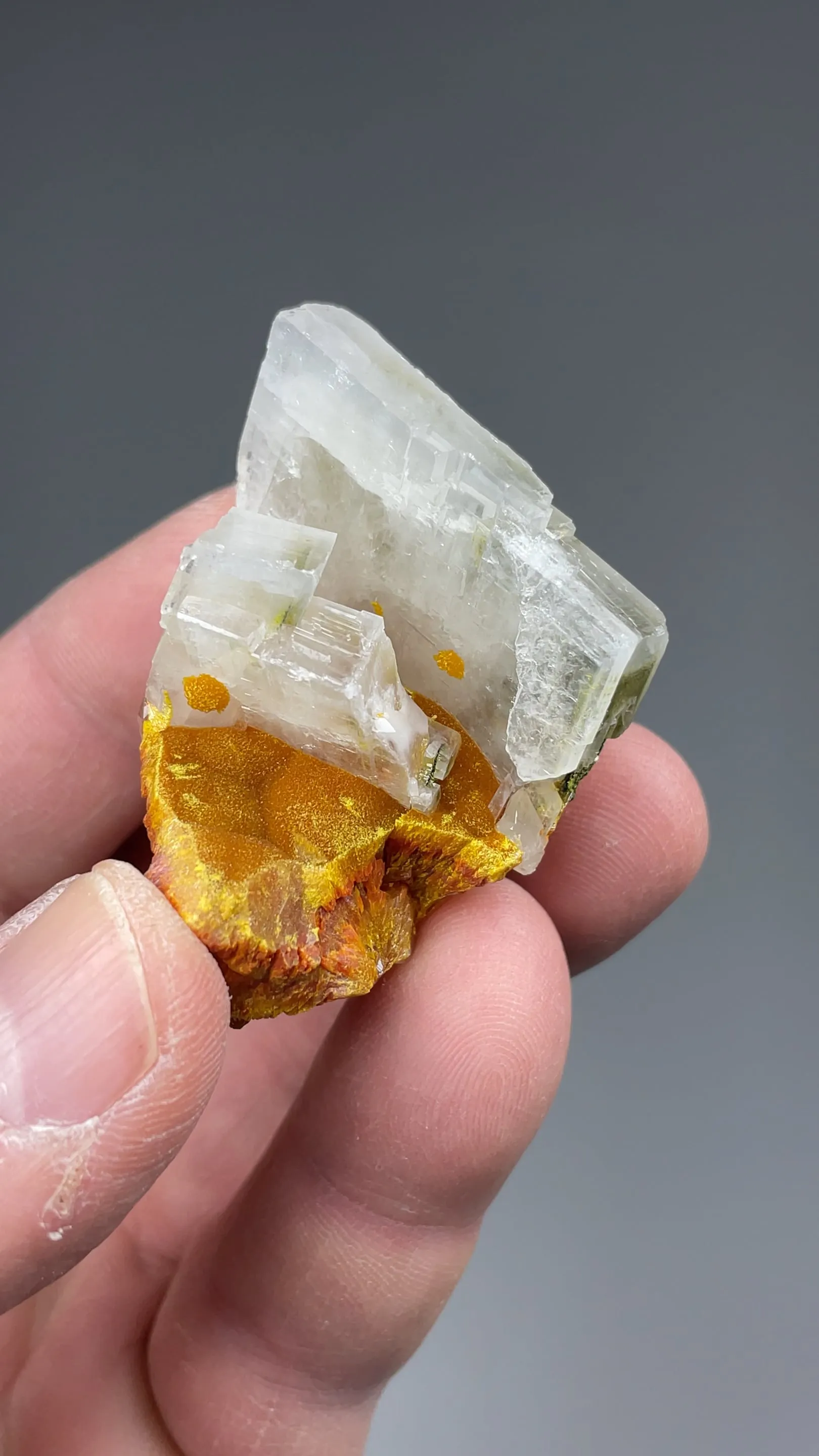 Barite with Orpiment - image 2
