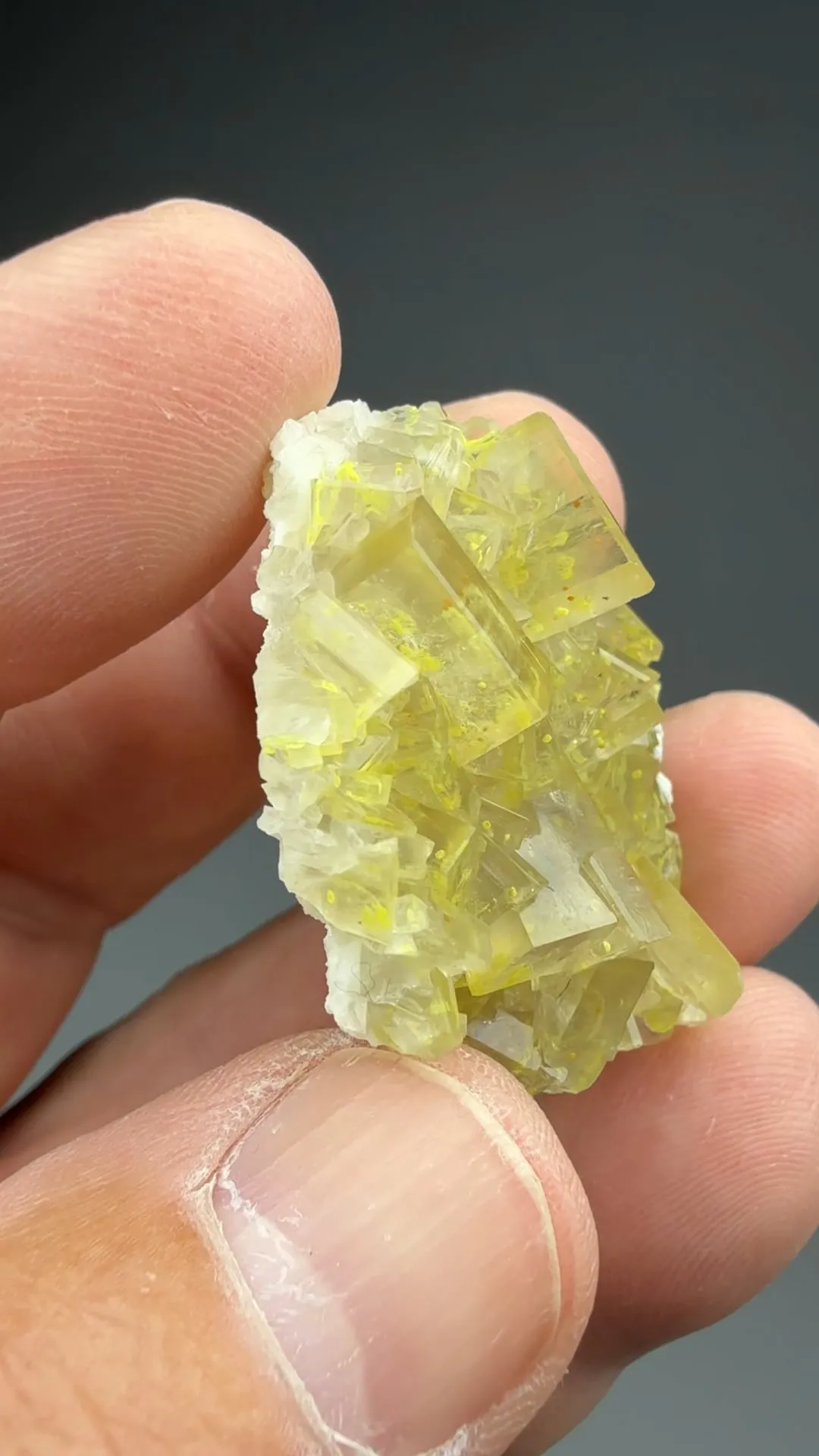 Barite with Orpiment - image 2