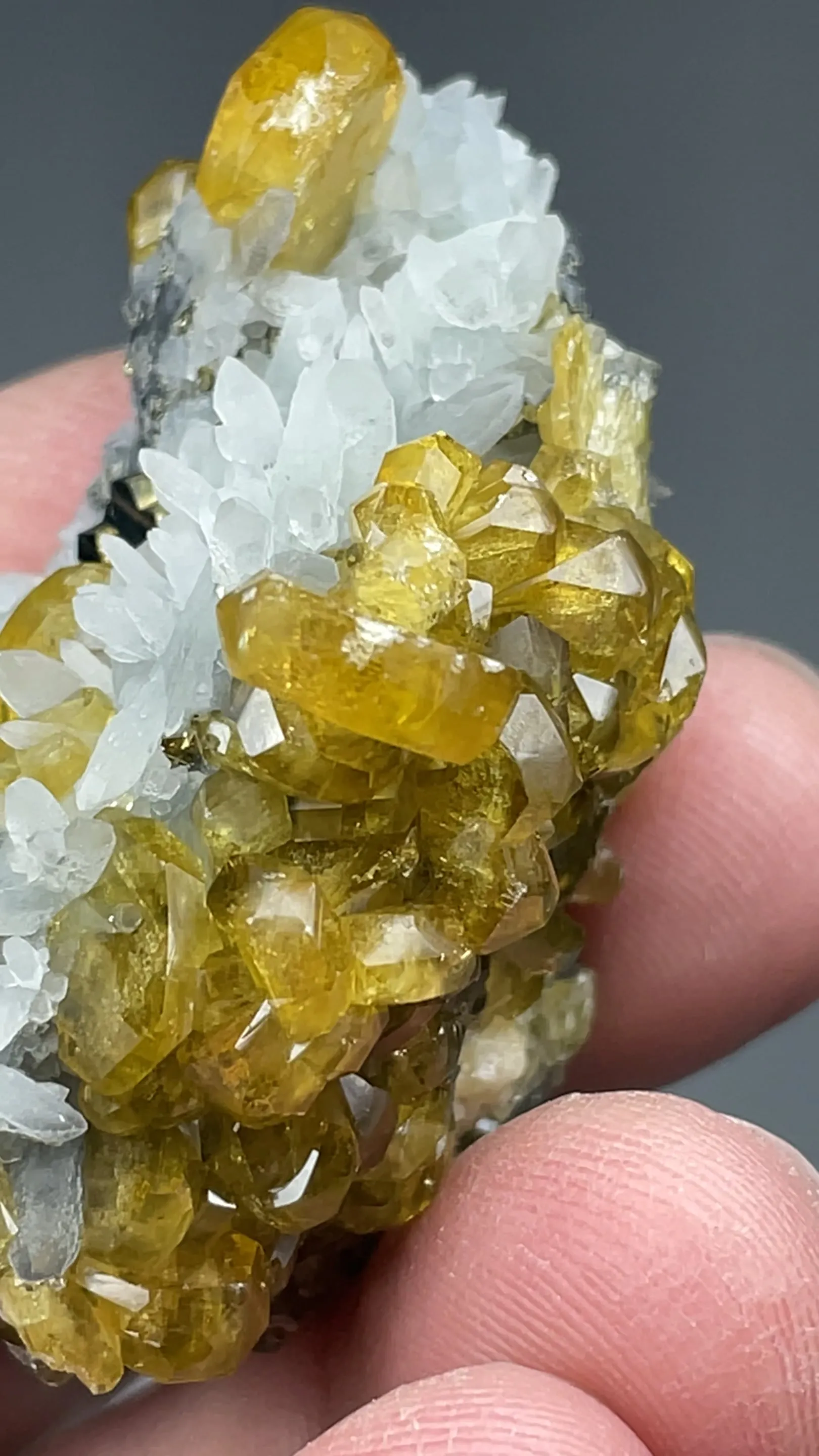 Barite with Quartz - image 2
