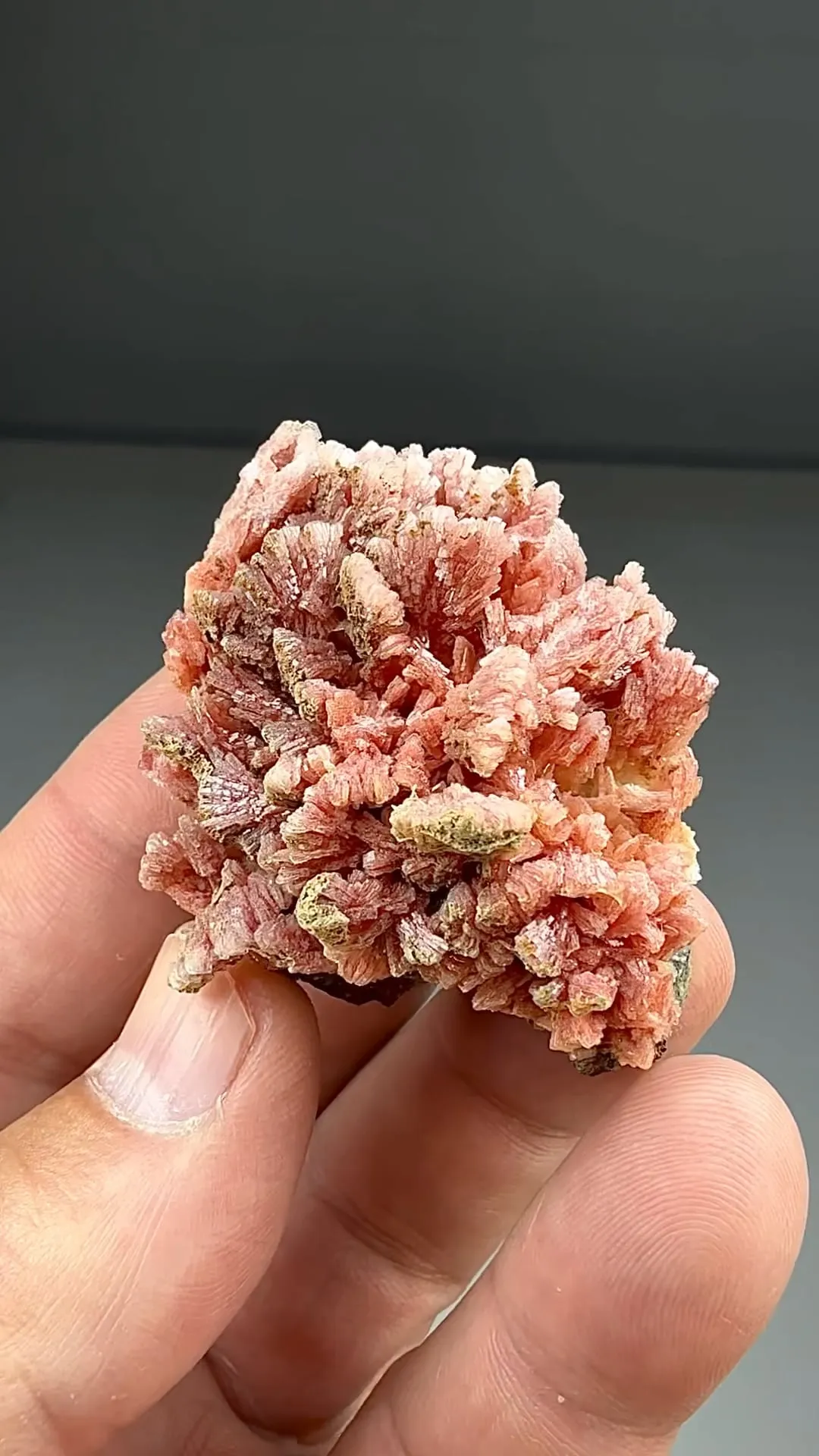 Barite with Realgar inclusions (1706) - image 2