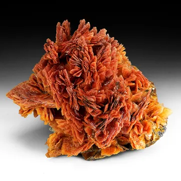 Barite with Realgar inclusions