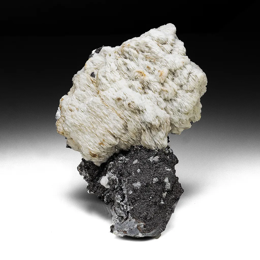 Barite with Sphalerite image