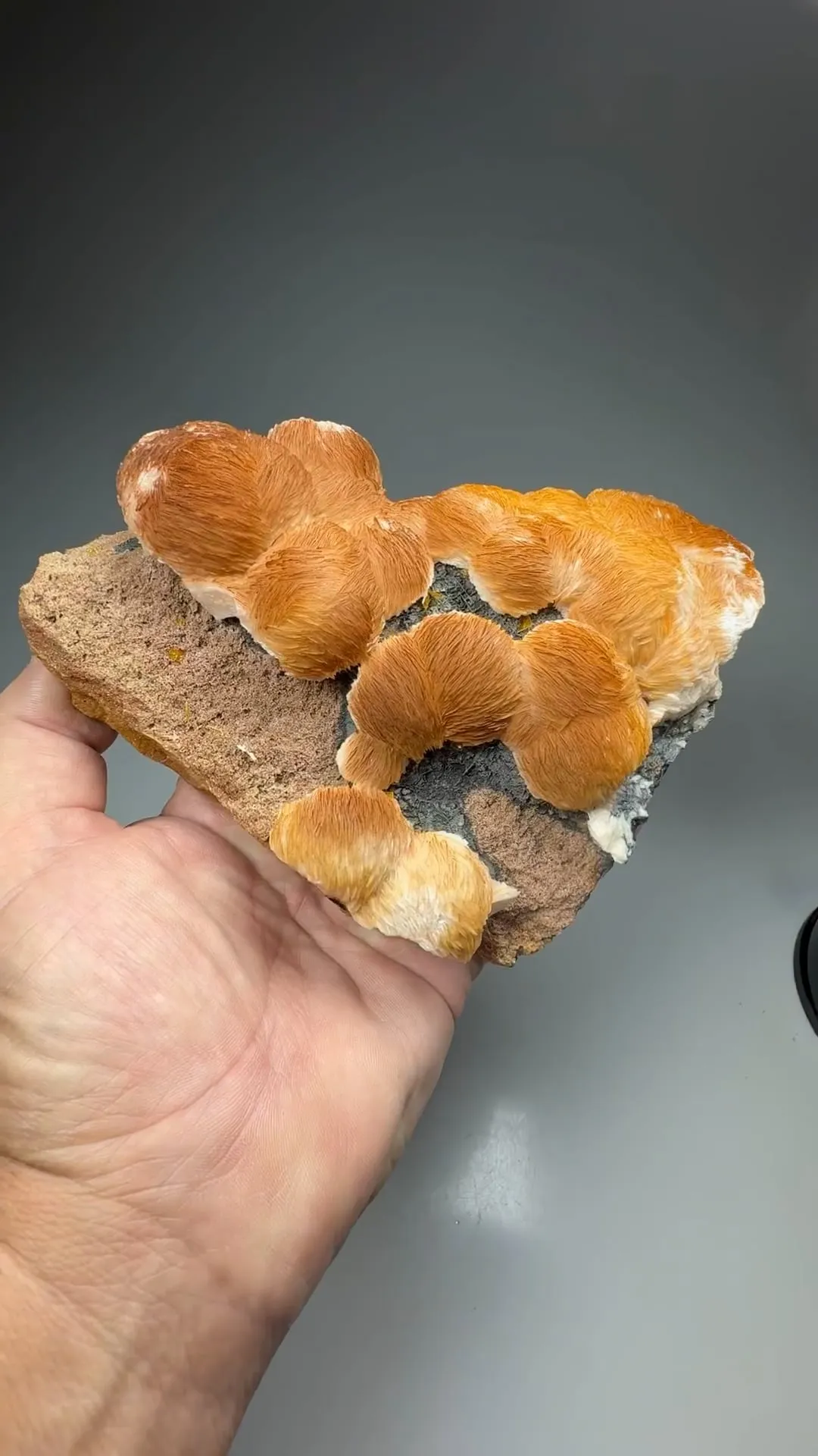 Barite with Wulfenite - image 2