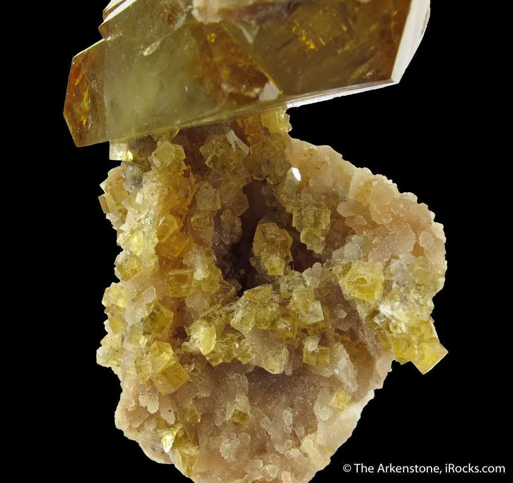 Baryte and Fluorite on Quartz - image 3