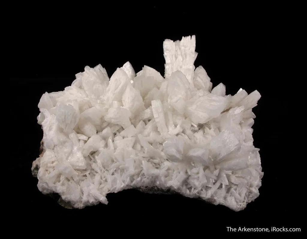 Baryte (fl) on Fluorite image