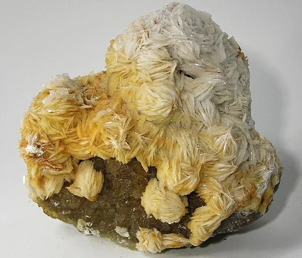 Baryte, Fluorite image