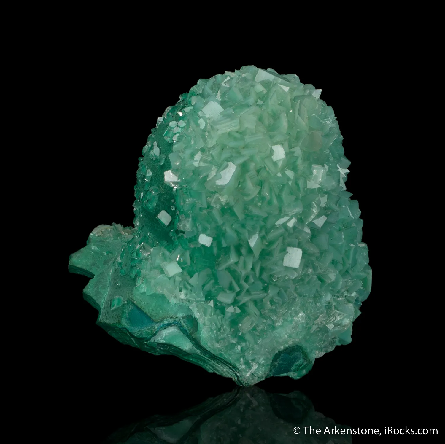 Baryte included by Malachite on Malachite stalactite - image 1
