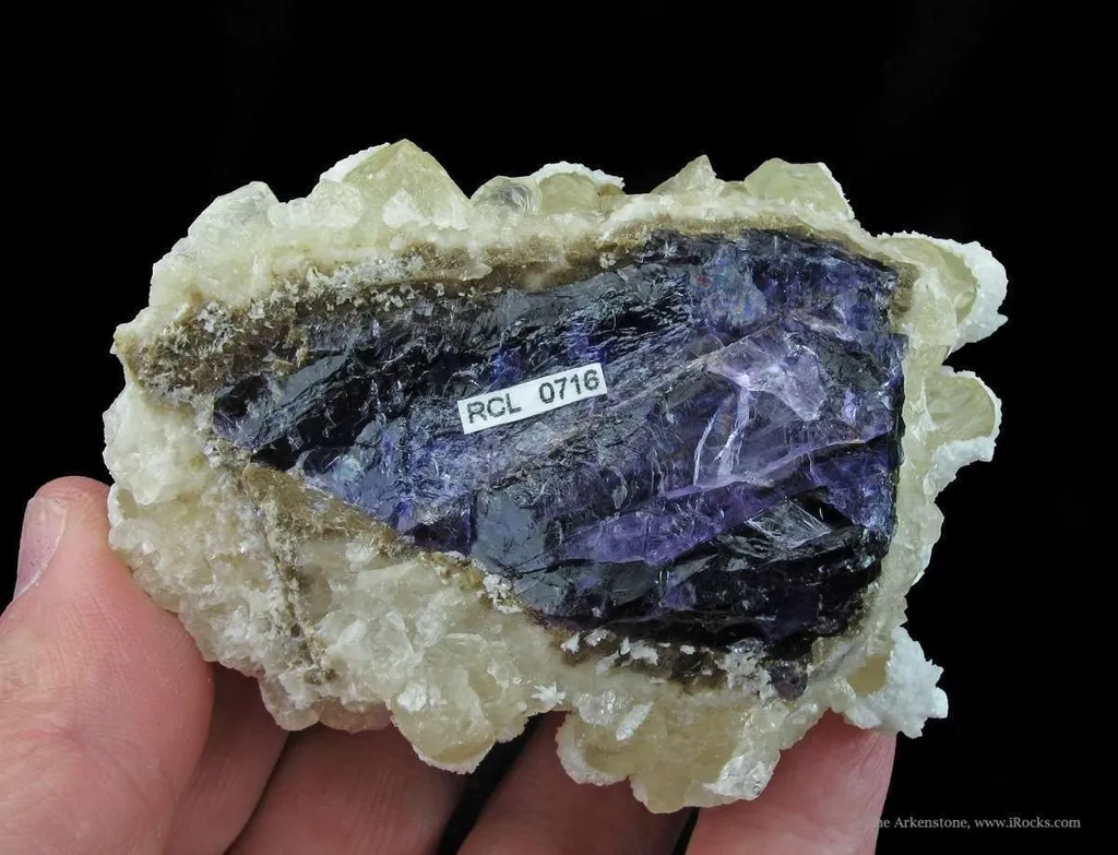 Baryte on Calcite, on Fluorite - image 5