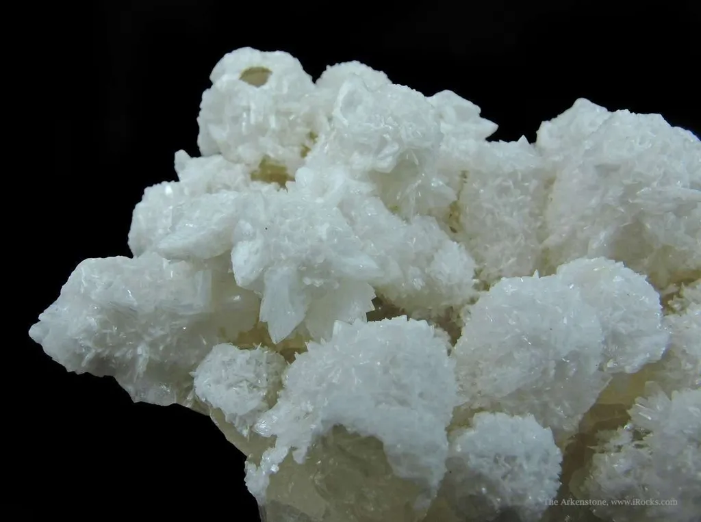 Baryte on Calcite, on Fluorite - image 3