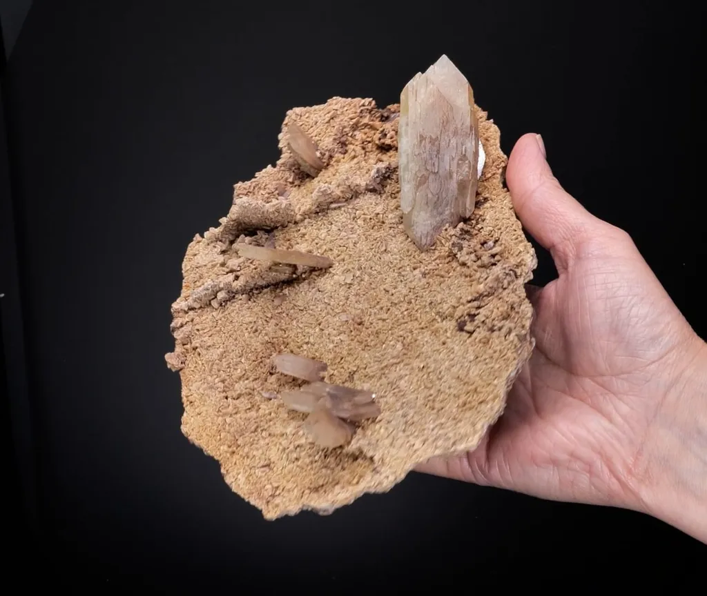Baryte on Dolomite - image 2