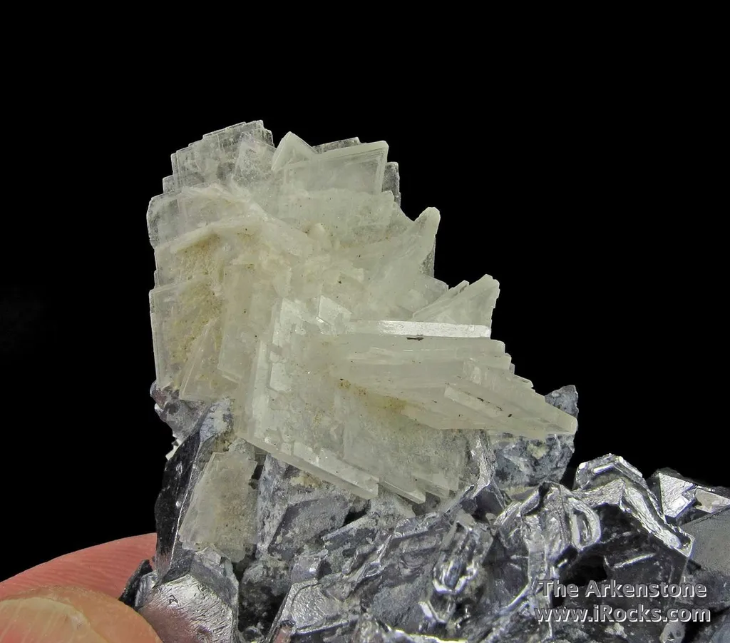 Baryte on Galena (twinned) - image 3