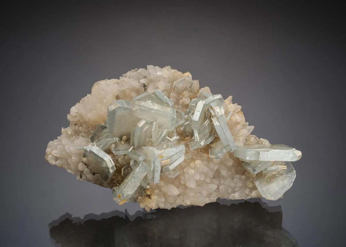 Baryte on Quartz - image 1