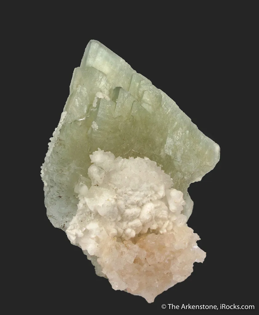 Baryte with Aragonite image