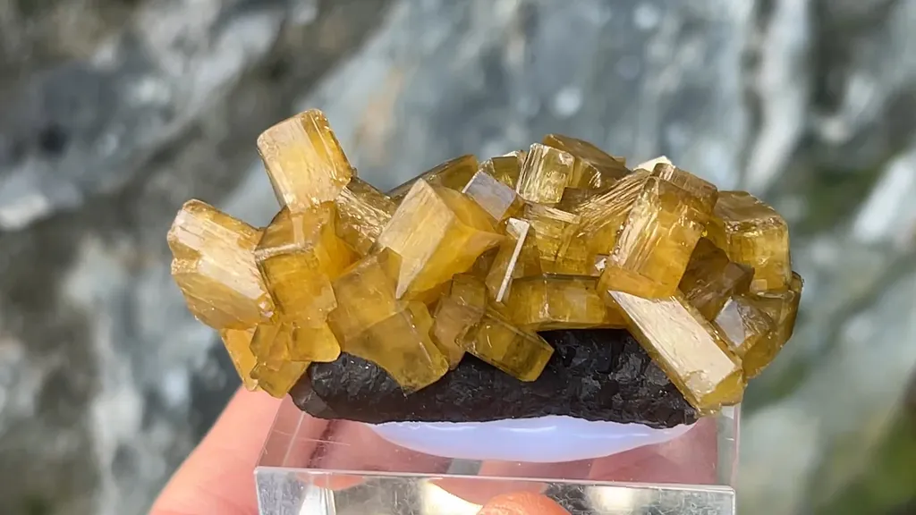 Baryte with Fluorite - image 4
