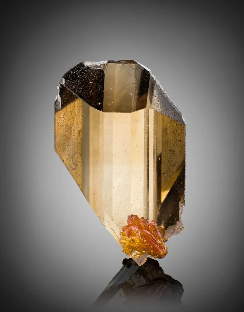 Baryte with Orpiment