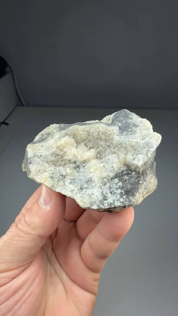 Barytocalcite - image 2