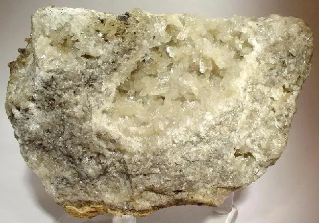 Barytocalcite - image 1