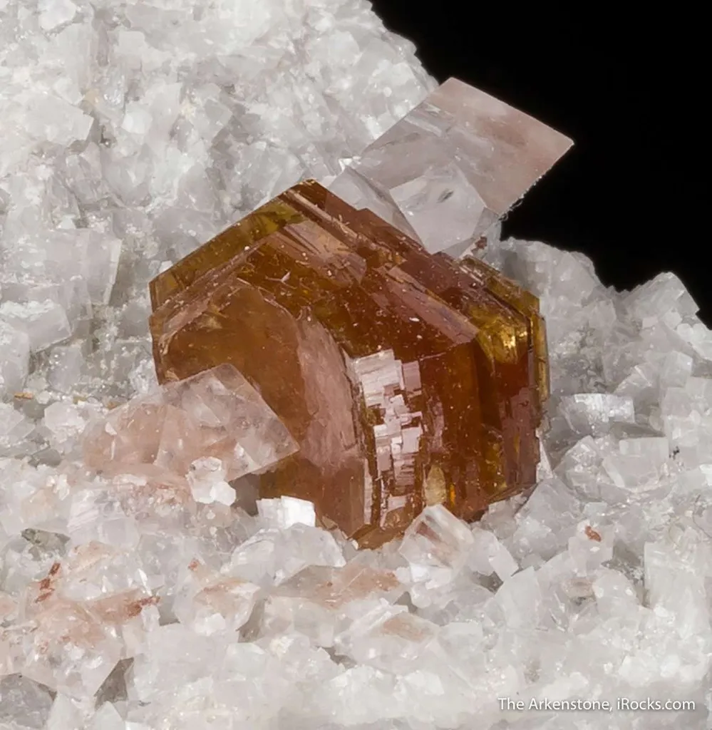 Bastnasite image