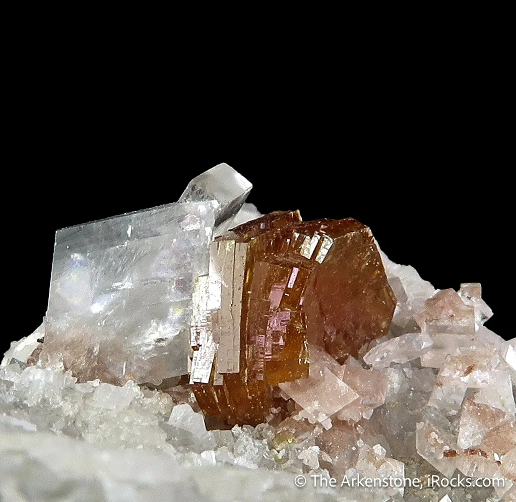 Bastnäsite-(Ce) and Dolomite - image 4