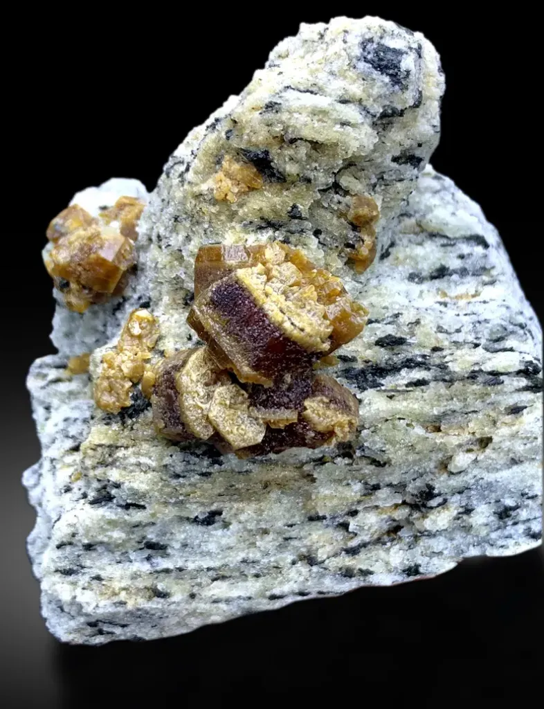 Bastnasite from Pakistan - image 9