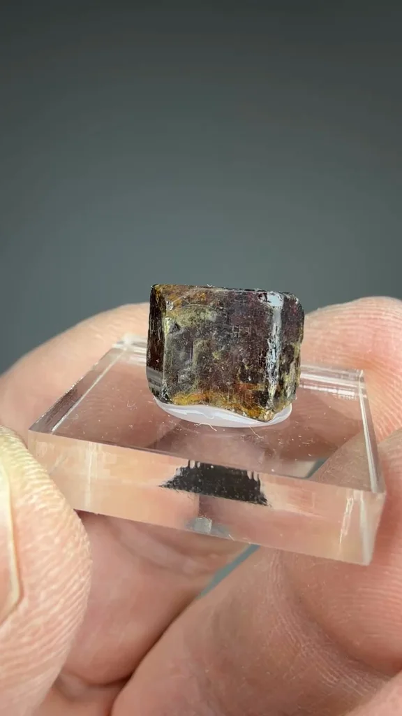 Bastnasite from Zagi Mountain, Hameed Abad Kafoor Dheri, Khyber Pakhtunkhwa Province, Pakistan - image 2