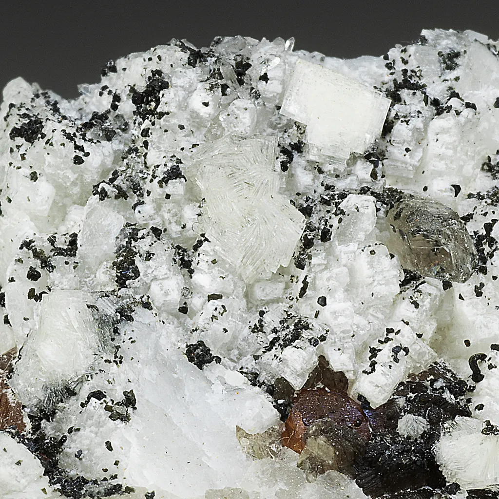Bavenite with Quartz, Chlorite, Helvite image