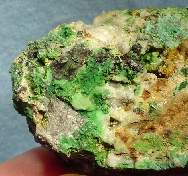Bayldonite, Galena, Quartz - image 2
