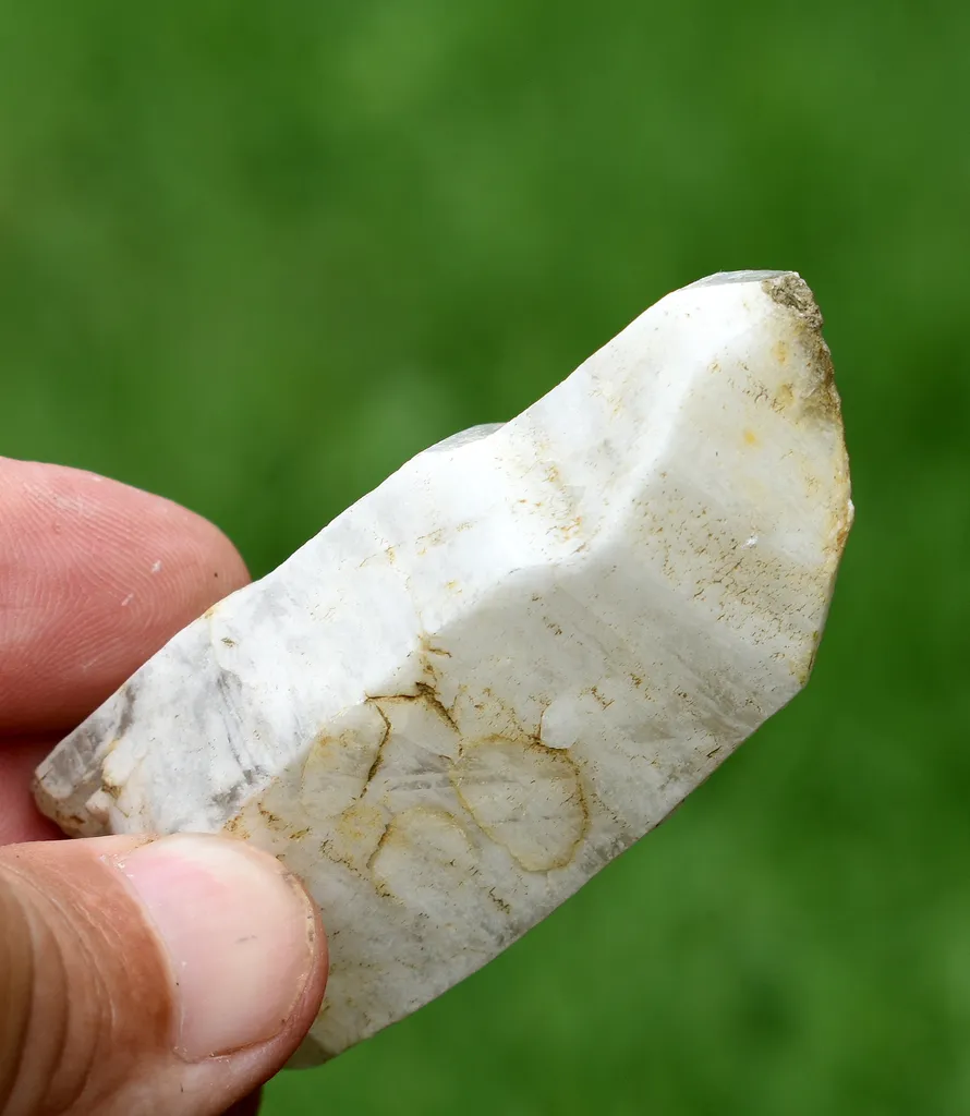 Beautiful Milky Quartz Crystal From Skardu Pakistan - image 7