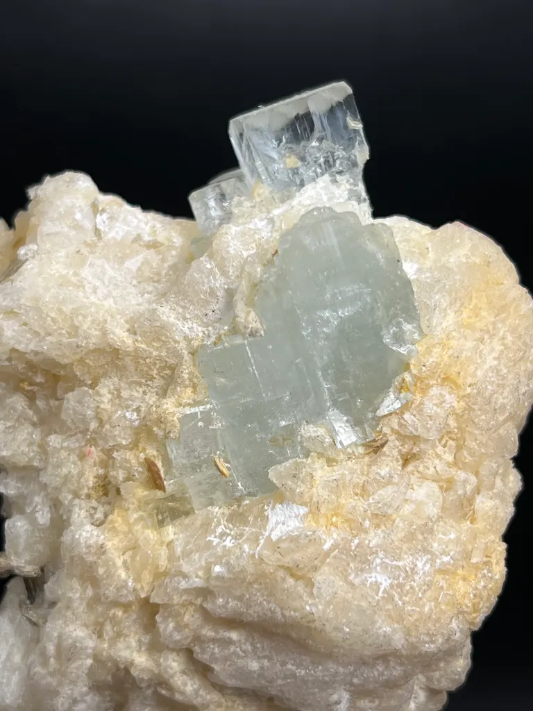 Beautiful specimen of Aquamarine combined mica and matrix from Pakistan - image 5