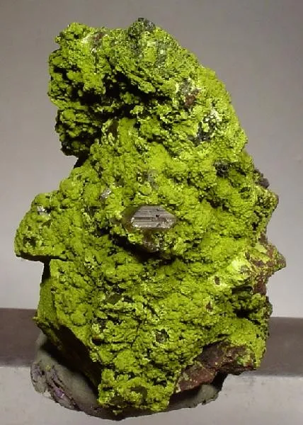 Beaverite, Cerussite - image 1