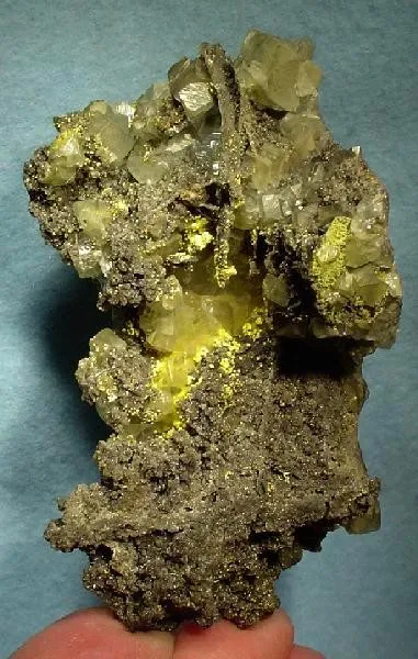 Beaverite, Smithsonite image