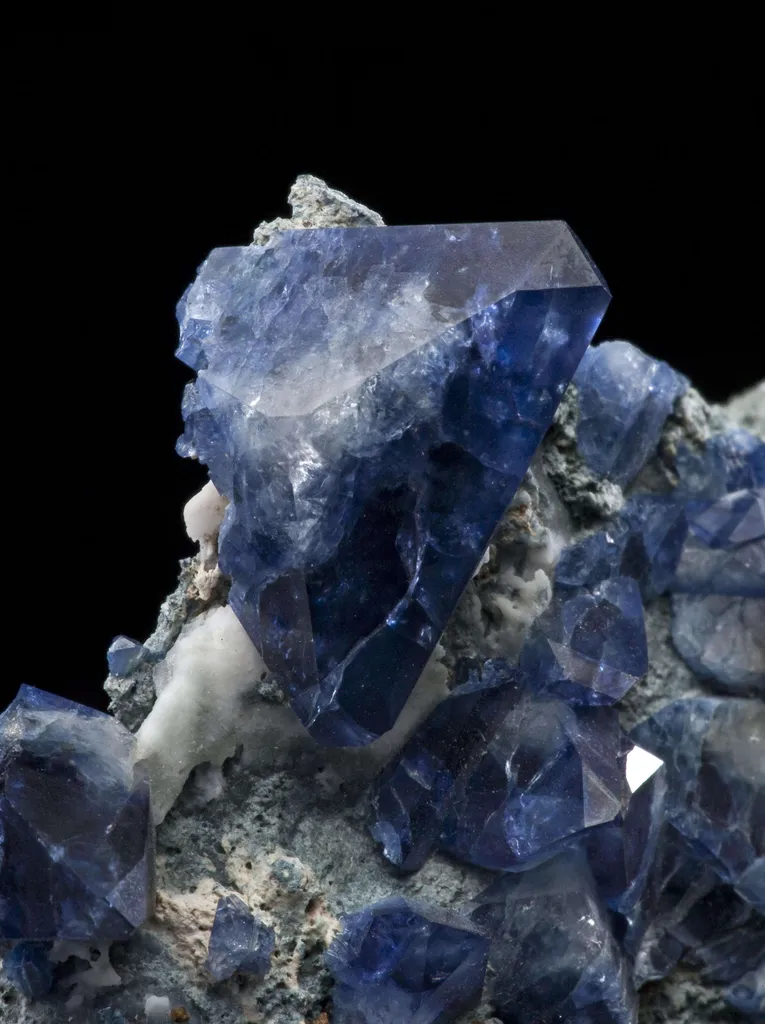 Benitoite - image 2