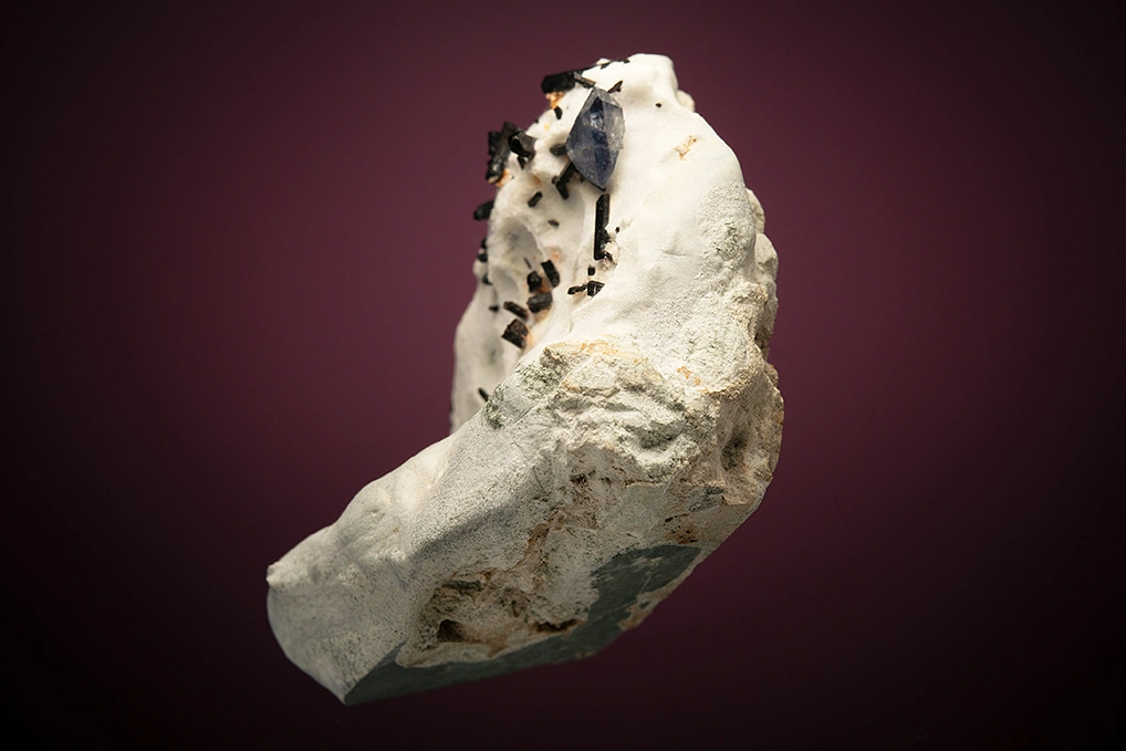 Benitoite - image 3