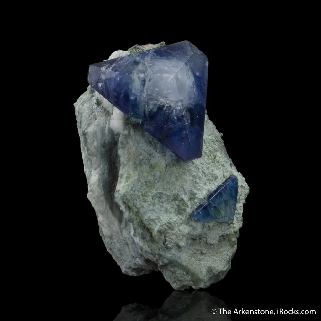 Benitoite - image 5