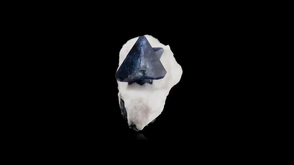 Benitoite image