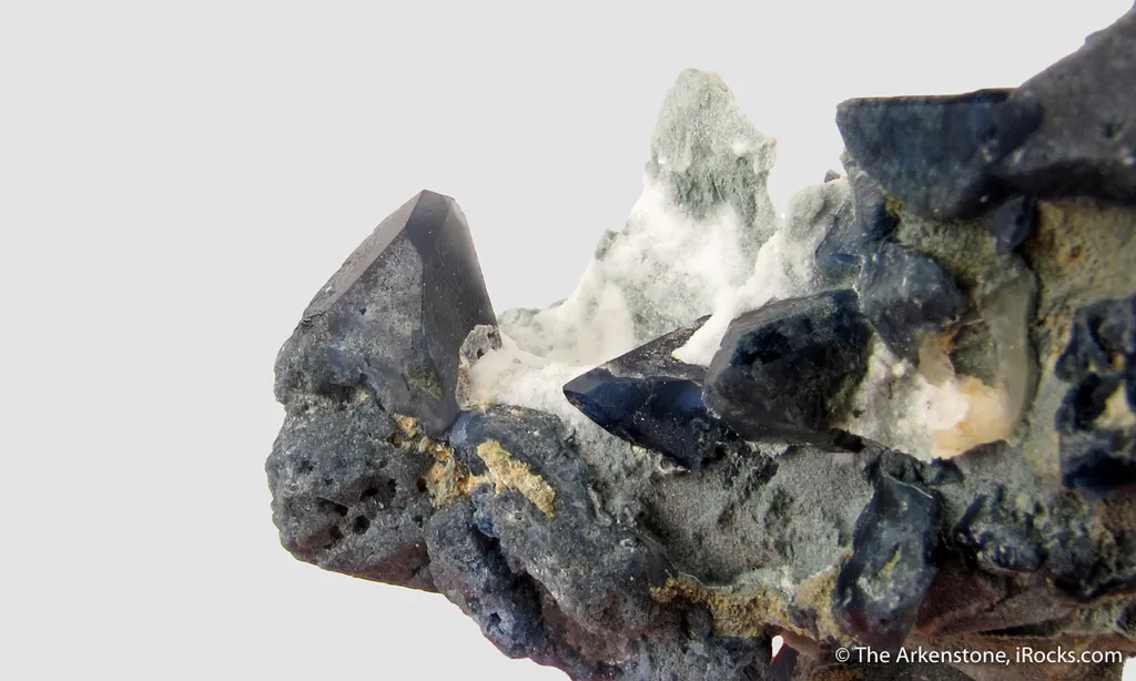 Benitoite - image 3