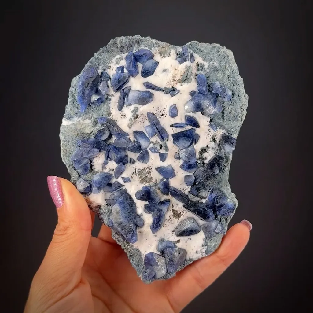 Benitoite on Natrolite image