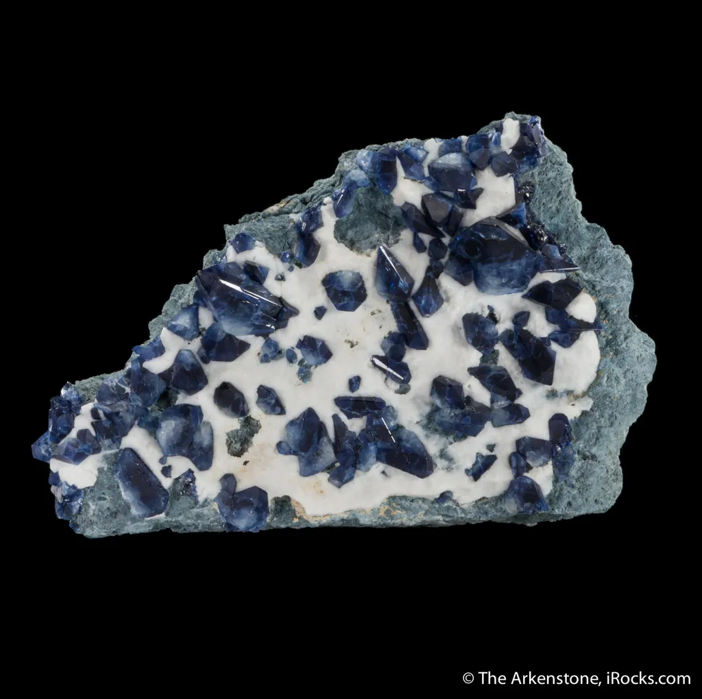 Benitoite on Natrolite - image 3
