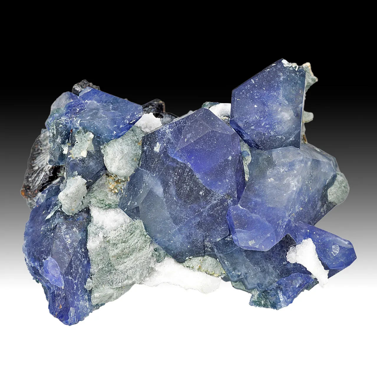 Benitoite with Neptunite - image 1