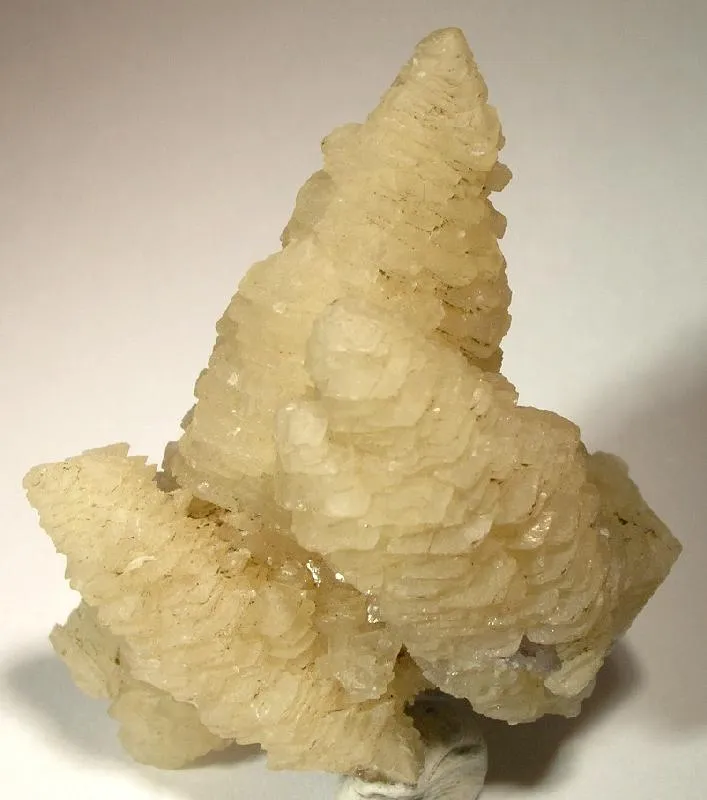 Benstonite, Calcite image