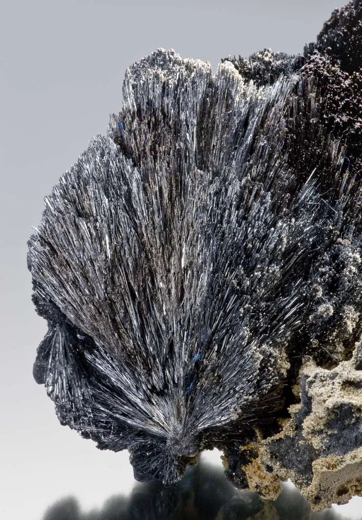 Berthierite - image 4
