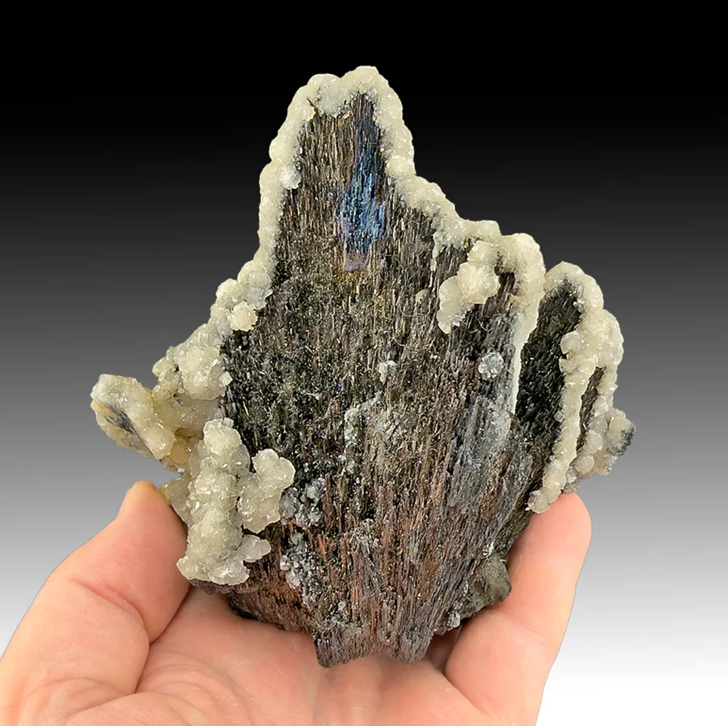 Berthierite with Calcite image