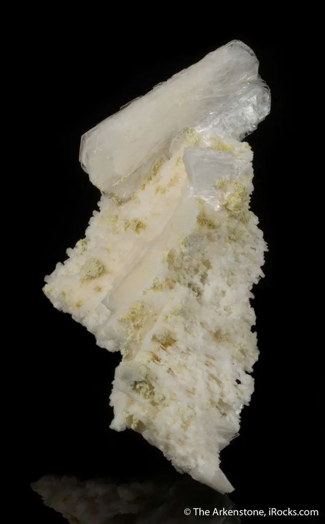 Bertrandite - image 3