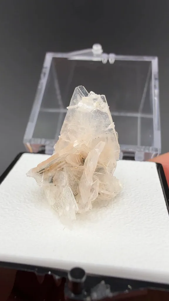 Bertrandite from Papachacra, Catamarca Province, Argentina - image 2