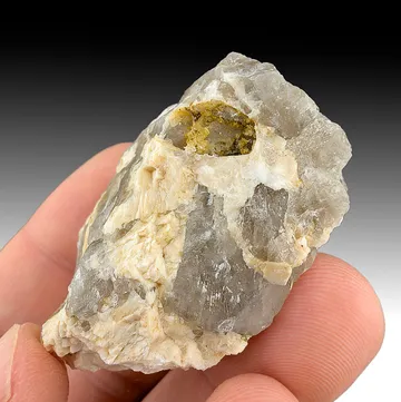 Bertrandite in a Beryl cast