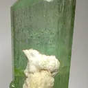 Beryl, Albite (Var: Cleavelandite) - image 2