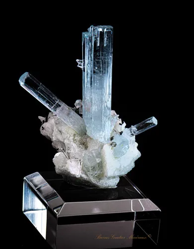 Beryl Aquamarine - Muscovite - image 5