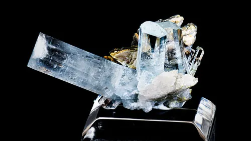 Beryl Aquamarine - Muscovite - Orthoclase image
